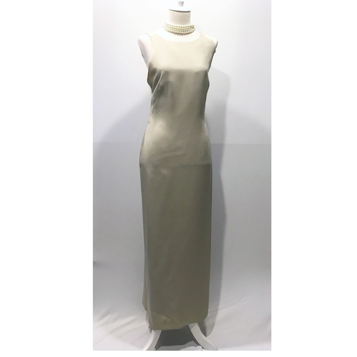 Robe Longue En Soie Ann Taylor - Taille 02, Couleur Kaki/beige, Sans Manches - Occasion Très Bon état (sans Lanières De Cintre)