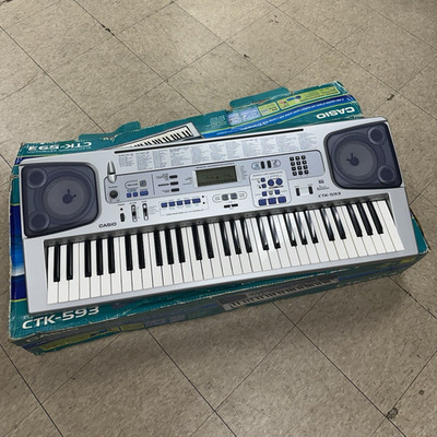 Casio CTK-593 61-Key Keyboard Touch Response MIDI Built-In Speakers
