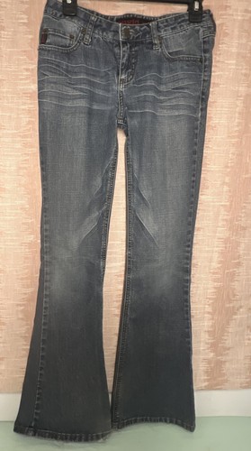 Girls Jeans & Jean Shorts 3 Pairs Size 5 &5/6 - Picture 8 of 9