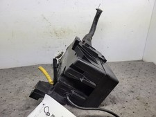 Fuse Junction Box Engine 4 Cylinder 2TRFE Engine Fits 13-15 TACOMA 1728329