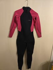 New Dark Lightning Wetsuit 3/2mm Size 4 Woman  s Black and Pink New