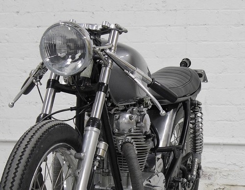 Clip-ons On Handlebars 7/8" 35mm Classic Chrome - Cafe Bobber Vintage Custom - Picture 11 of 11