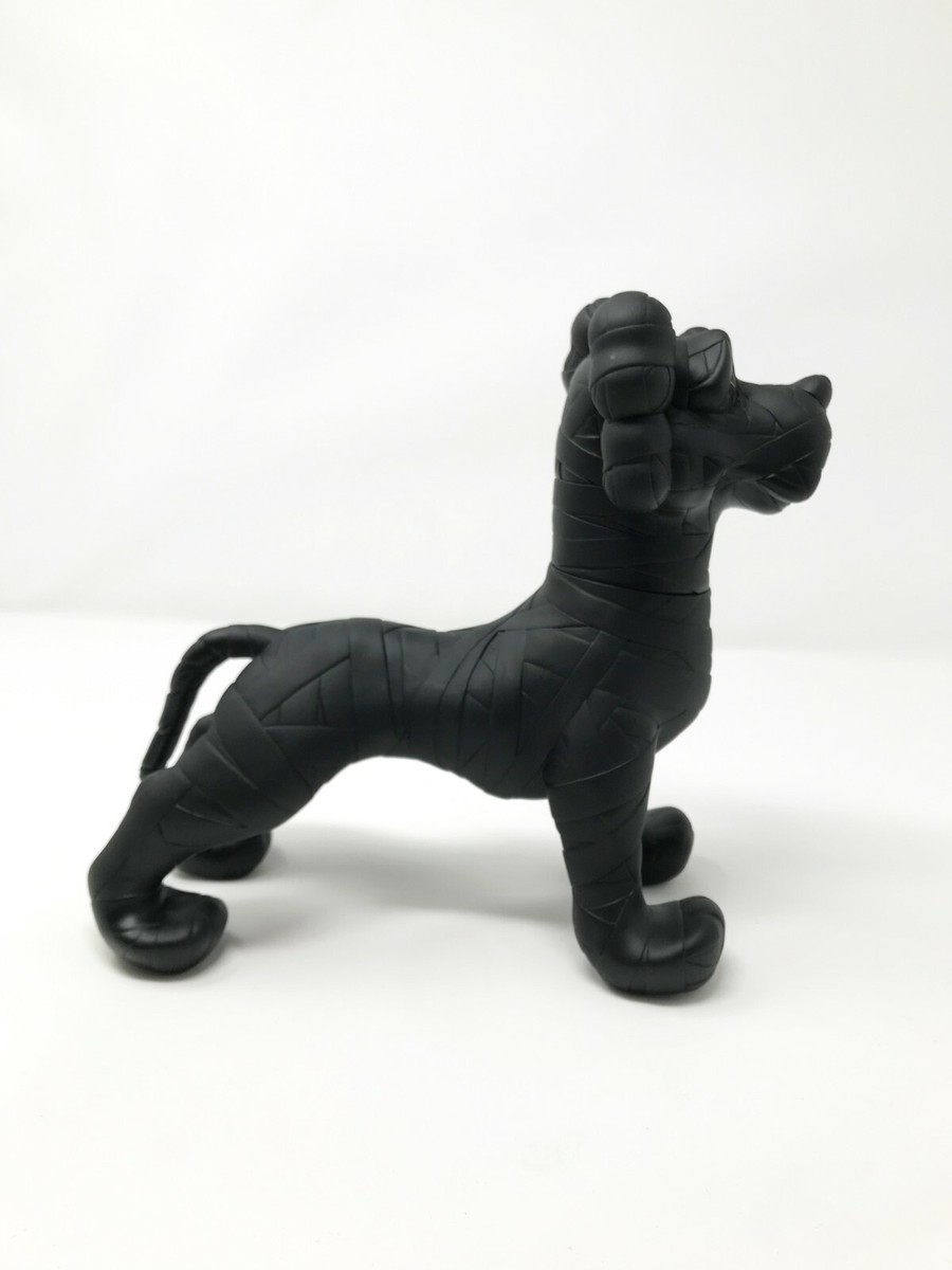 2007 KAWS X NEIGHBORHOOD ZOOTH BLACK & WHITE SET EDITION OF