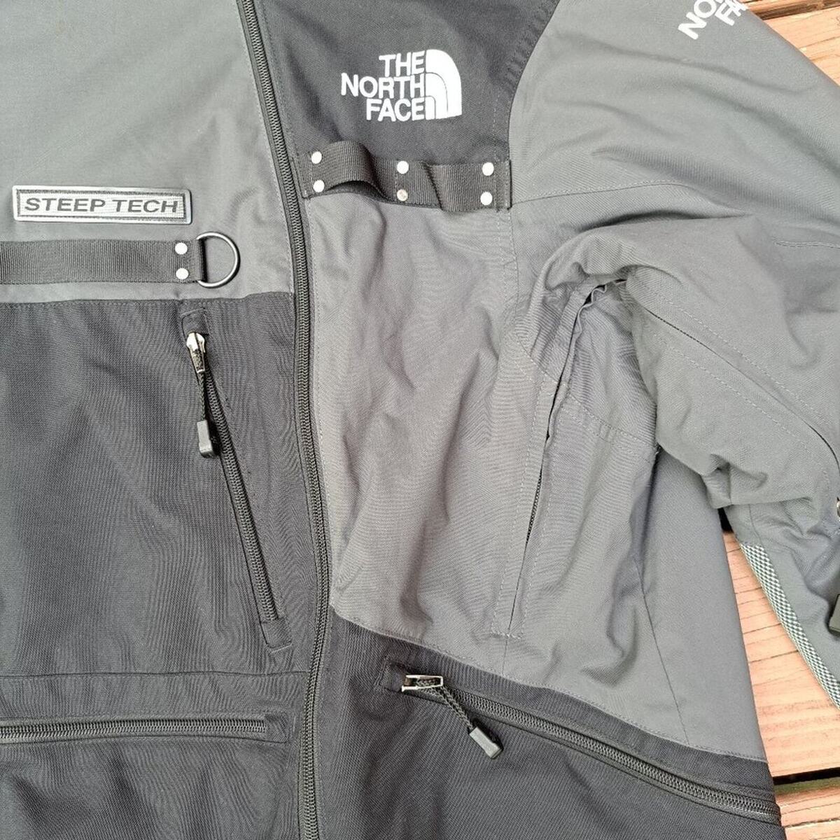 North Face Mens Black/Gray Vintage Steep Tech Jacket Size North Face Mens Black/Gray Vintage Steep Tech Jacket Size