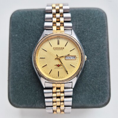Citizen yellow Face Day&Date Automatic 21 Jewels Japan Wrist Watch