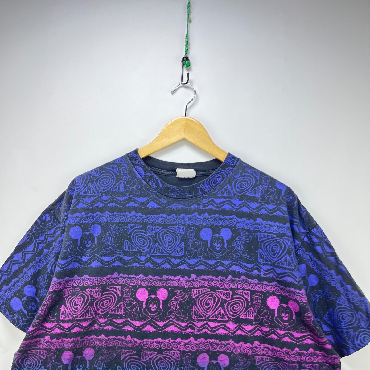 Vintage 90s Mickey Mouse All Over Print Trippy Single Stitch T