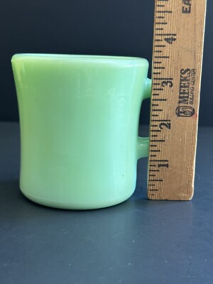 Fire King JADE-ITE C-Handle Heavy Mug ② Vintage FIRE KING Jadeite Green Heavy C Handle Restaurant Mug Cup