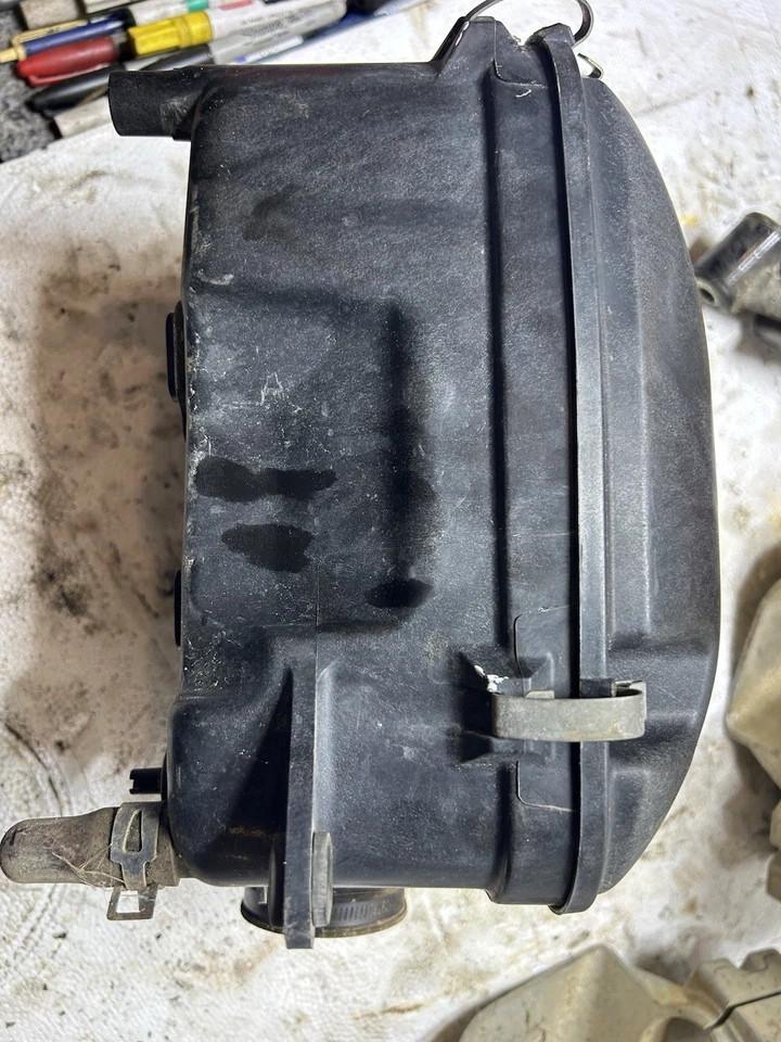 Kawasaki Prairie 650 2002 4x4 caja de aire filtro de aire superior inferior Foto 3 de 4