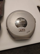 Sony Walkman CD Player D-FJ210 with AM/FM Radio and G-Protection Original Case