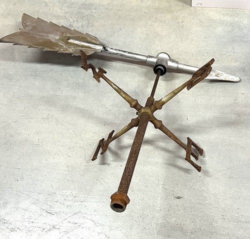 ✨ANTIQUE 1900s ORIGINAL ZINC TIN WEATHERVANE WITH ARROW FARMHOUSE VTG LARGE 30”✨ - Picture 7 of 13