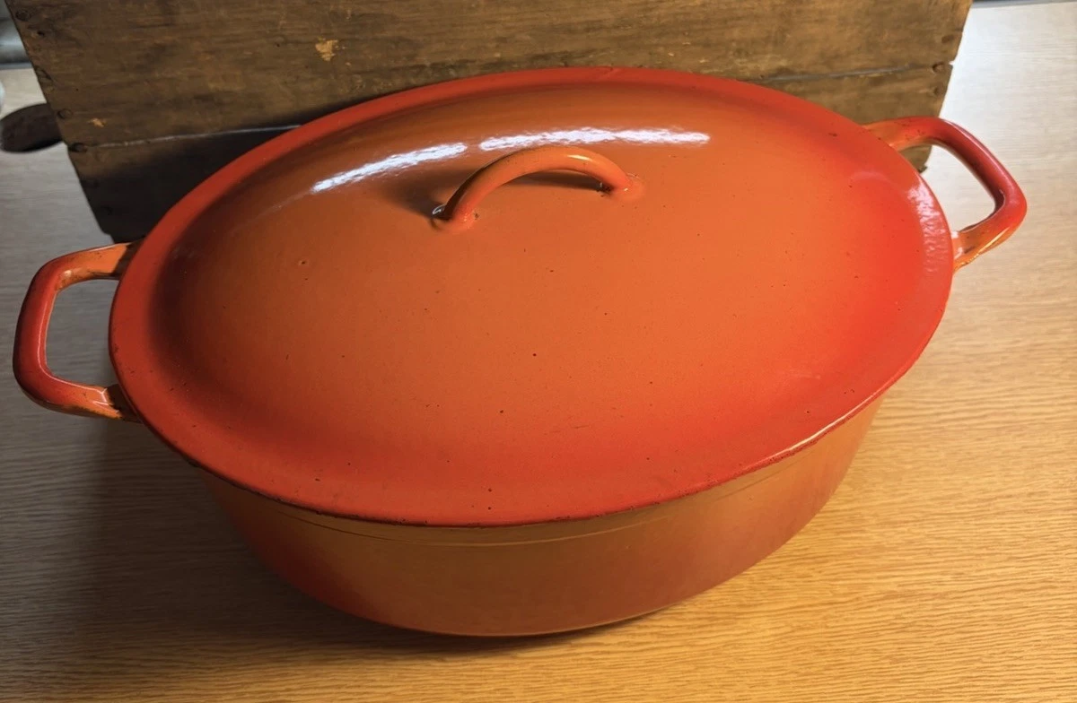 Vtg Descoware oval Dutch Oven Enamel Cast Iron Flame Orange Belgium