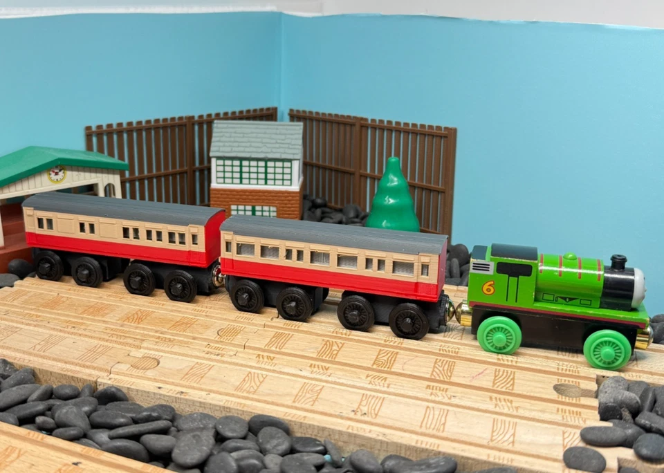 Wooden Railway Express Passenger & Brake Coach Train Custom for Thomas & Friends - Image 4 of 4