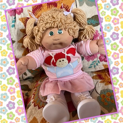 Wunderschöne Vintage Cabbage Patch Kinder Puppe Pudel HM4 rosa Portrait Kleid