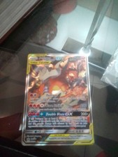 2019 Pokemon Black Star Promo #SM201 Reshiram & Charizard GX