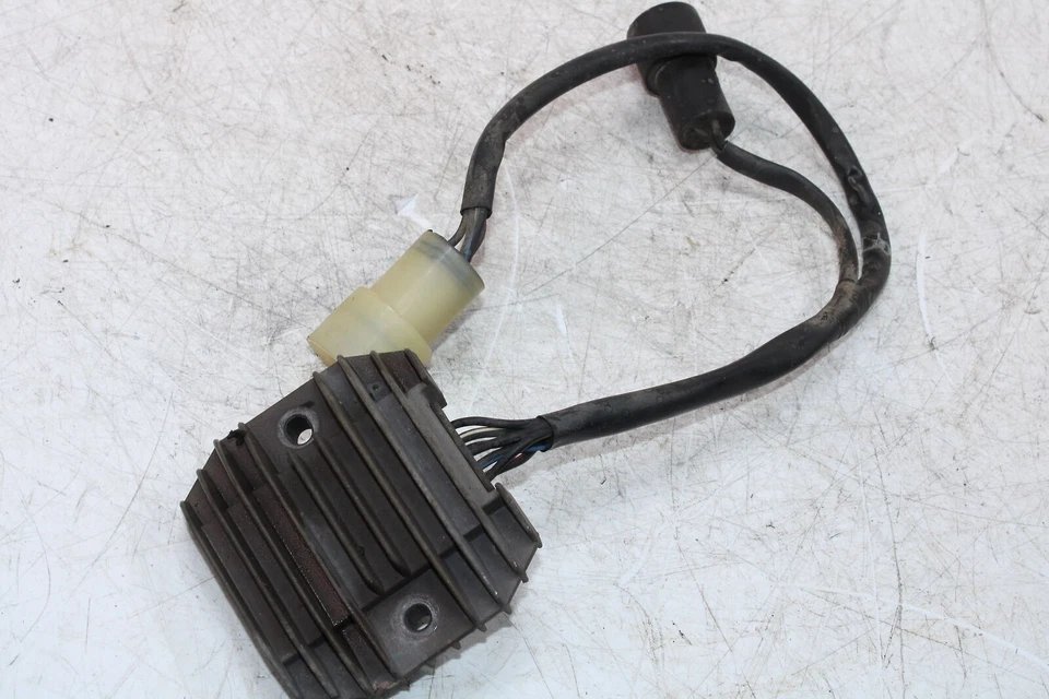 Регулятор напряжения выпрямителя 00-02 Kawasaki Ninja Zx6r Zx600j 21066-1125 - Изображение 4 из 4