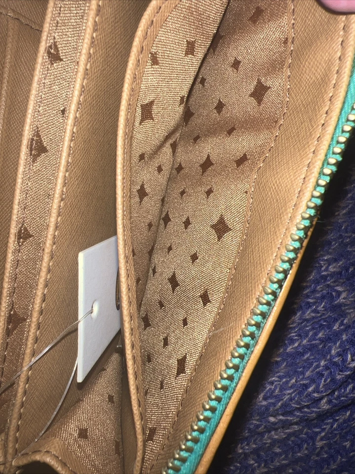 Muñequera Fossil Sydney Jade Tech Friendly Leer Geométrica Diseño Raro Foto 4 de 4