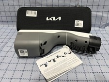 Genuine KIA V2L Connector Power Adapter Plug with storage case 916B1 CV020HA