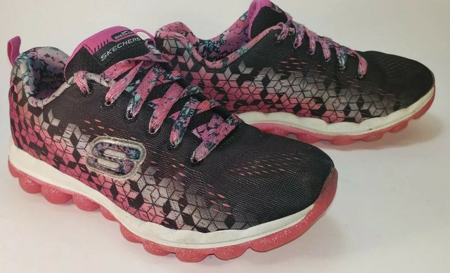 skechers black with multicolor