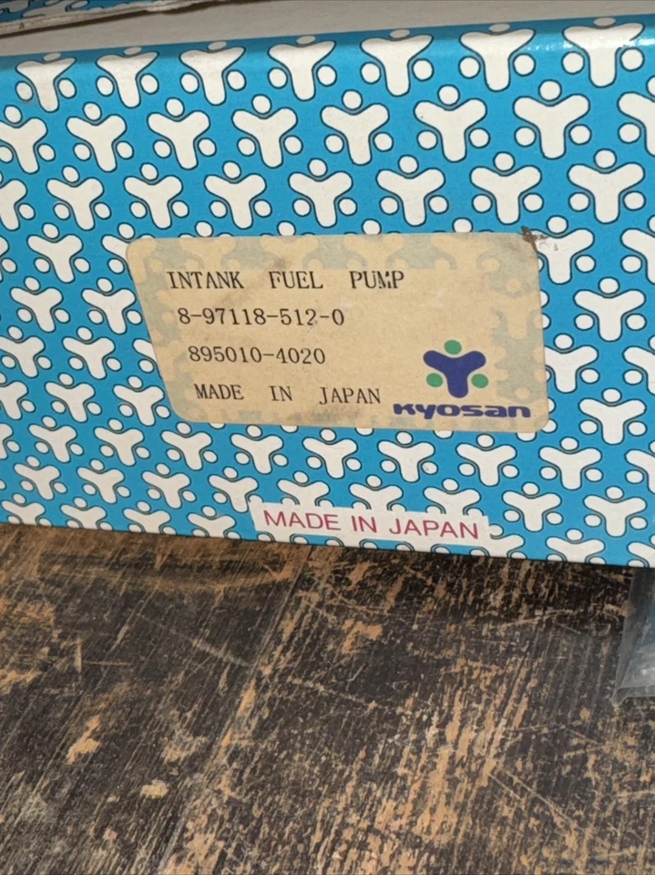 Bomba de combustible Nissan Altima 1996-2001 KYOSAN 895010-4020 8-97118-512-0 NUEVO OEM Foto 3 de 4