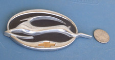 Chevrolet Impala Emblem Gold Bowtie Trunk Emblem 00-05 01 02 03 04 10437467 Chevrolet Impala Emblem Gold Bowtie Trunk Emblem 00-05 01 02 03 04 10437467
