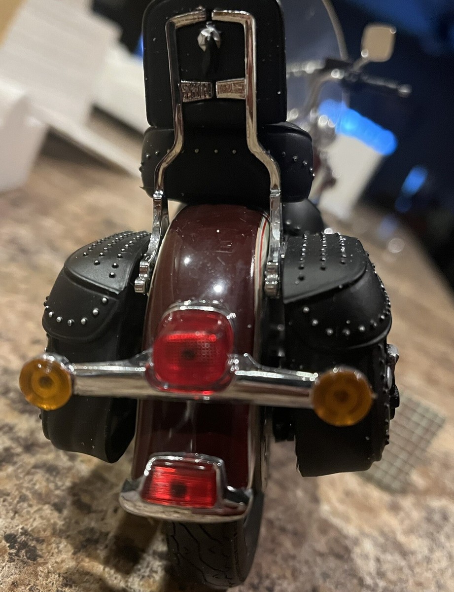 FRANKLIN MINT 1989 HARLEY-DAVIDSON HERITAGE SOFTAIL CLASSIC FRANKLIN MINT 1989 HARLEY-DAVIDSON HERITAGE SOFTAIL CLASSIC