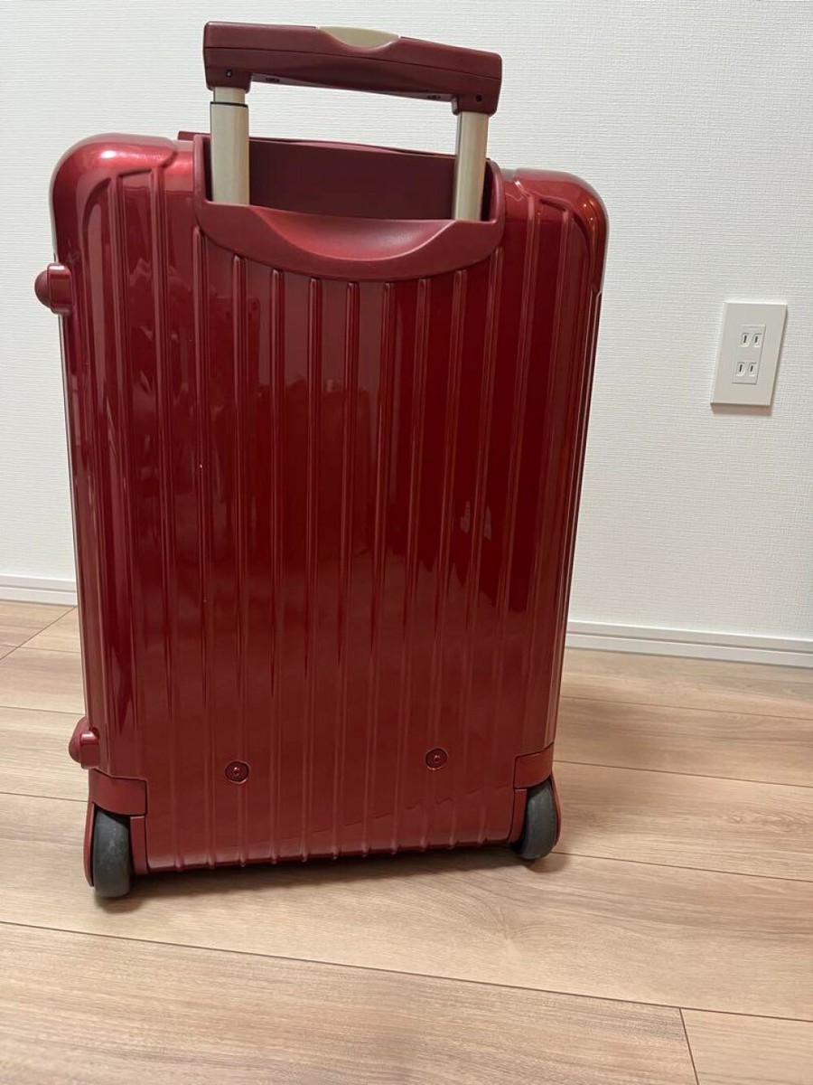 リモワSALSA Cabin Trolley IATA Red-