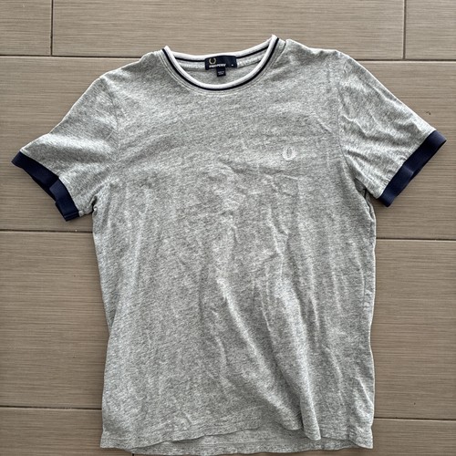 Fred Perry T-Shirt, Size M, Gray