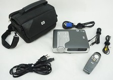 HP Sb21 DLP Digital Projector with Cords, Rem...