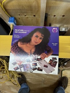 1992 STREET ROD Pin-Up Girls Wall Calendar (Photography by Paul Martinez)