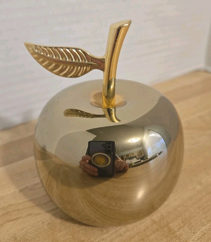 Brass 3.5" Apple Paperweight. Great Functional Decor Piece!