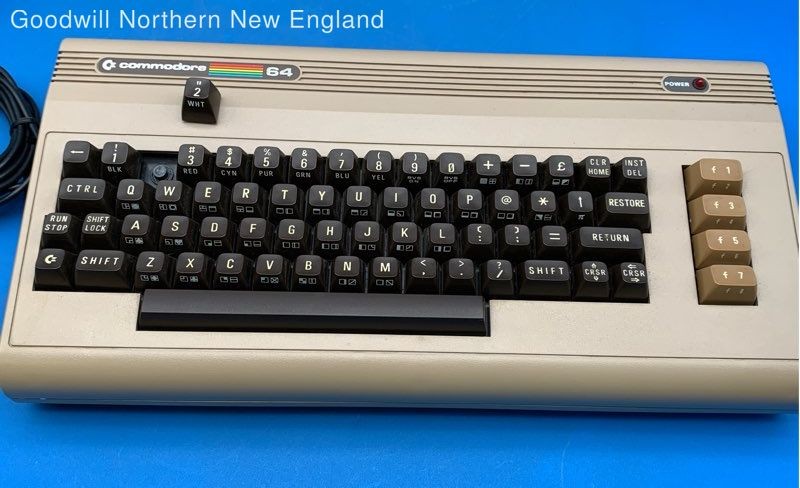 Vintage Commodore 64 Desktop Computer Bundle w/Non-Original Box Tested ...