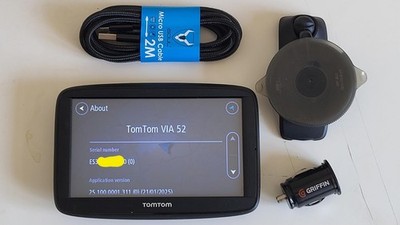 TomTom VIA 52 SAT NAV 5'' UK & Europe Lifetime Maps Record Route Traffic WIFI
