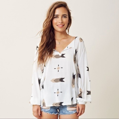 B.B. Dakota Jami Split Sleeve Blouse
