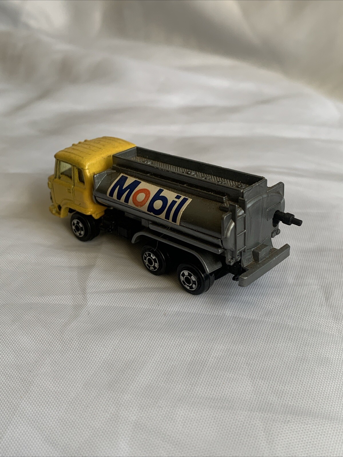 Picture 8 of 13