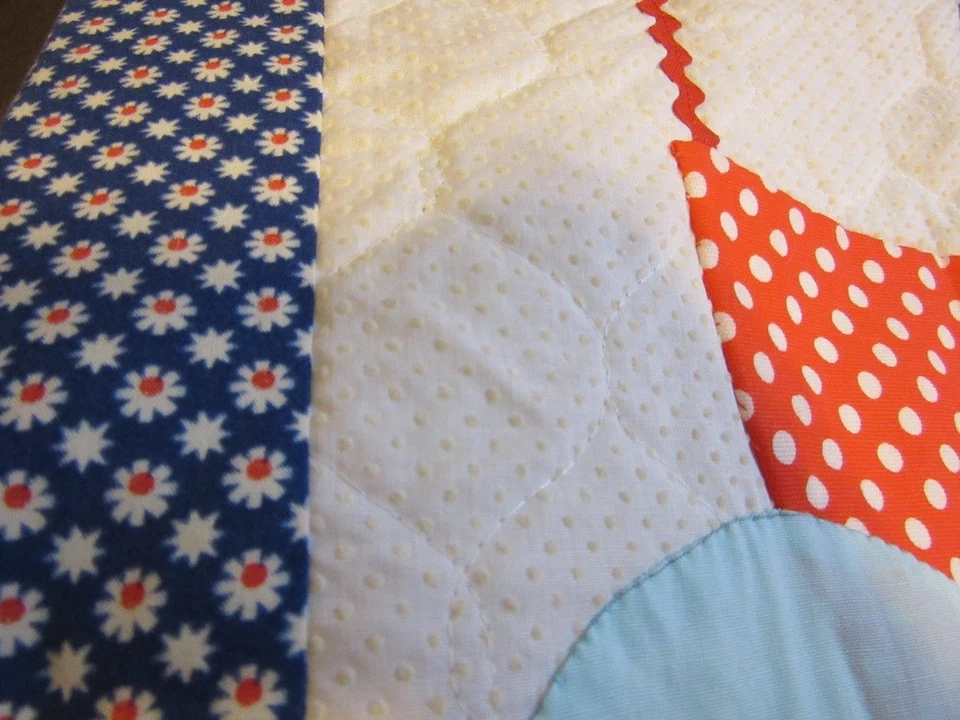 复古 20 世纪 70 年代绗缝壁挂。 儿童房。 男孩房 Noahs方舟 — 第 3/4 张图片