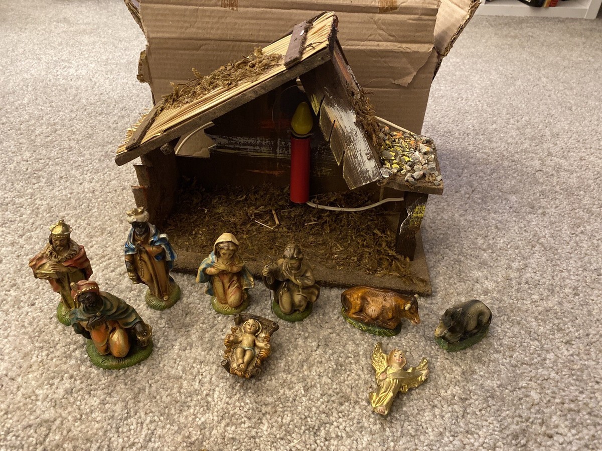 Vtg 1970 Presepio Light Up Nativity Set w/Figures - Crèche