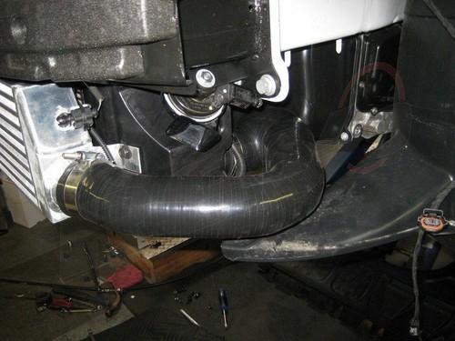 REV9 Front Mount Intercooler for A3 Golf GTI Jetta GLI MKV 2.0T Turbo FSI 06-09 - Picture 5 of 6