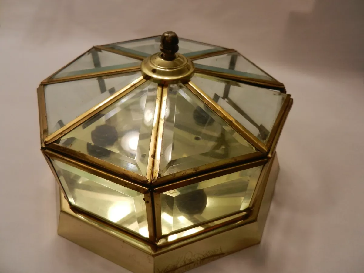 Octagon ceiling sales light
