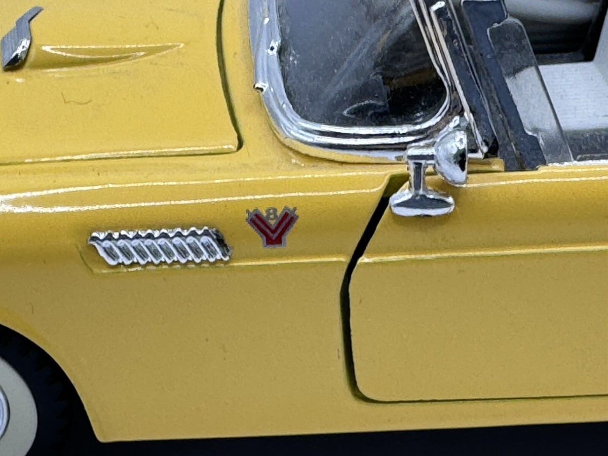 Ford Thunderbird 1955 Jaune - Superior SS7714W - Échelle 1/24 - Diecast - Neuf En Boîte