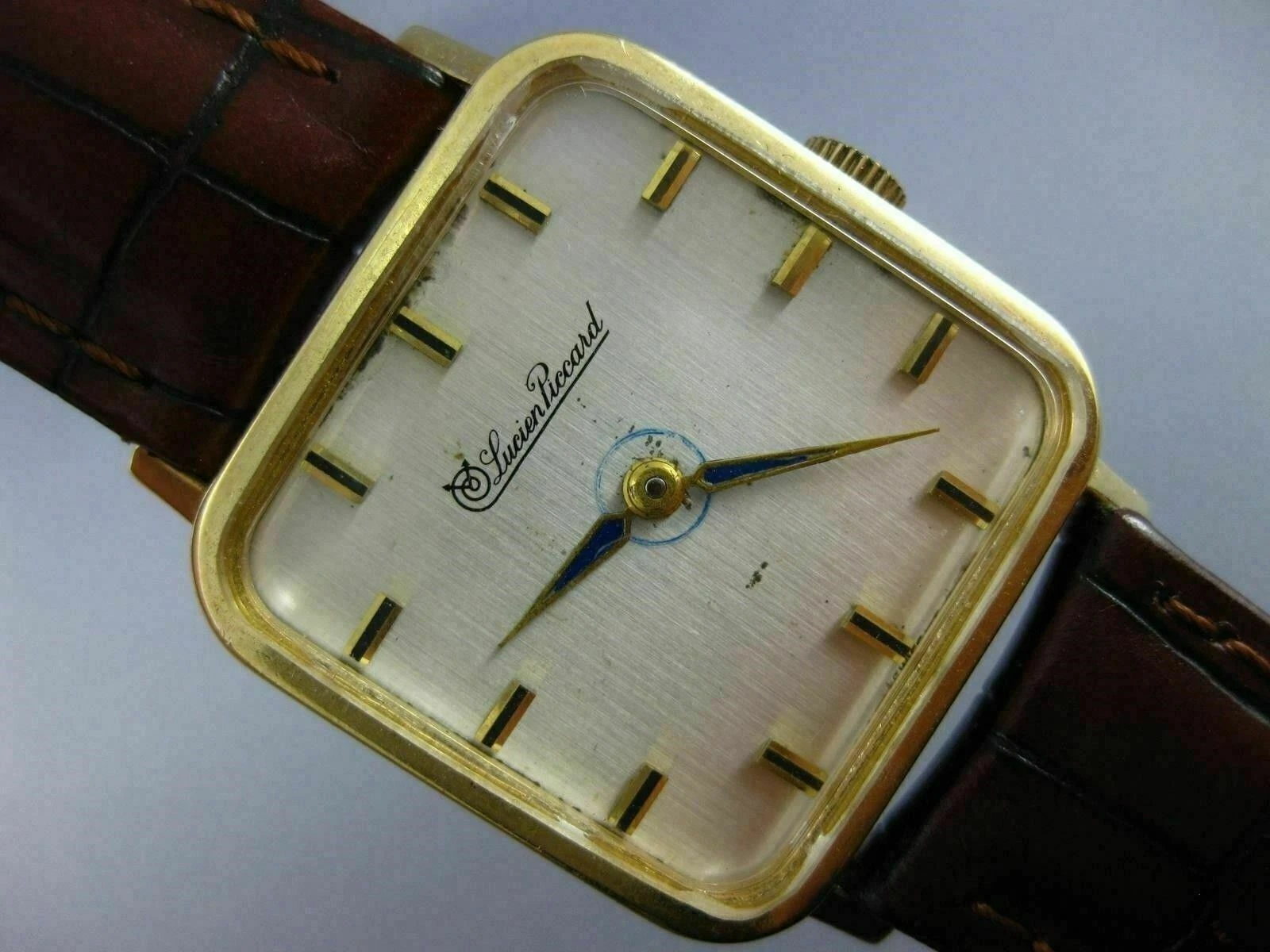 ANTIQUE LUCIEN PICCARD 14KT YELLOW GOLD CLASSIC SQUARE LEATHER