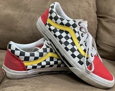 VANS CLASSIC OLD SKOOL CUSTOMS US MENS 8.5/ WOMENS 10 RED/YELLOW/CHECK/LIGHTNING