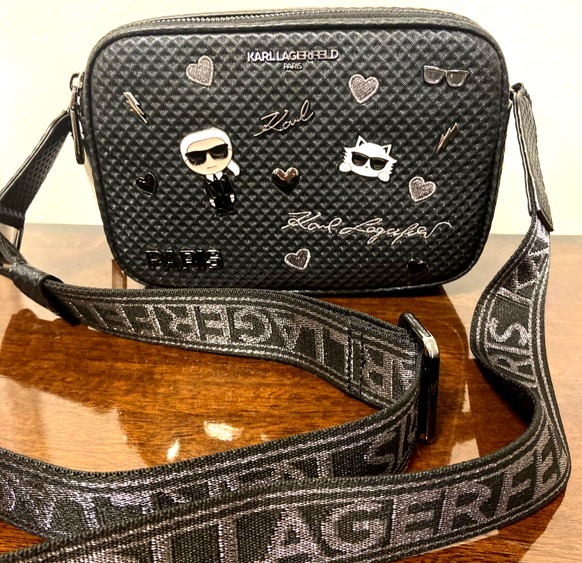 KARL LAGERFELD カルレシェントクラッチハック 20KW200W3205 s-l400.jpg
