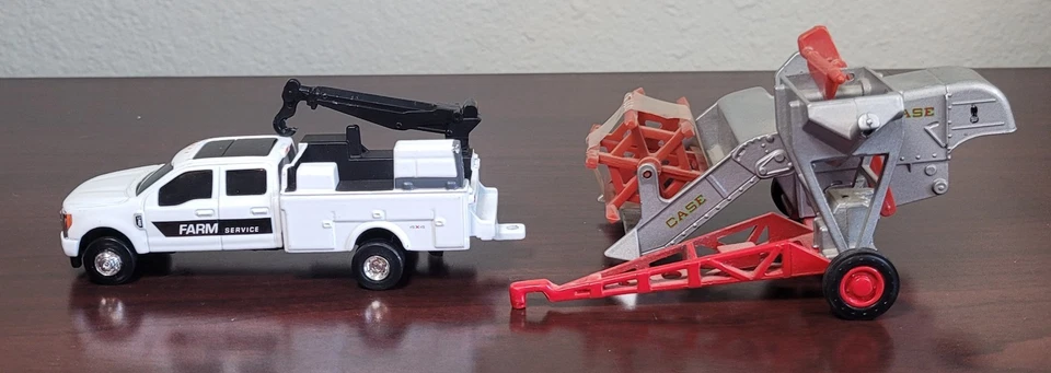 Diecast Vehicle Lot Of 2 Ford Farm Service, Case G Combine Harvester ERTL -READ- - Image 2 of 4