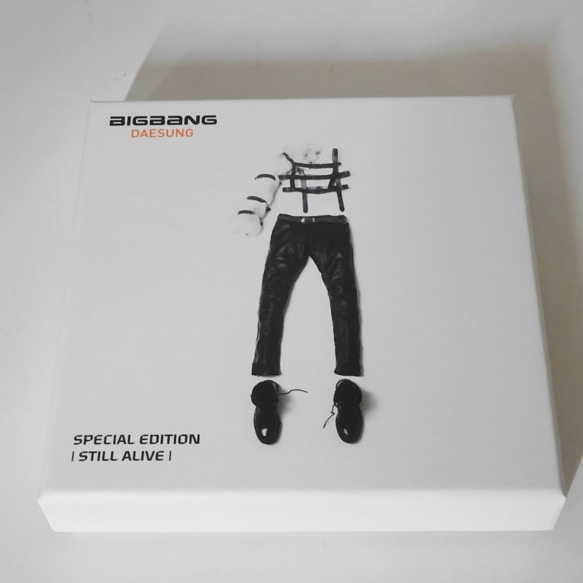 K-POP・アジア BIGBANG SPECIAL EDITION STILL ALIVE! TOP sddefault.jpg