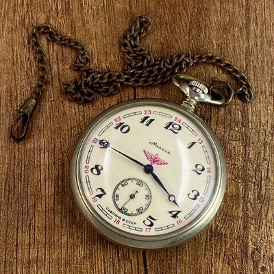 Vintage Molnija locomotive mechanical 18j Pocket watch Soviet Era open face USSR