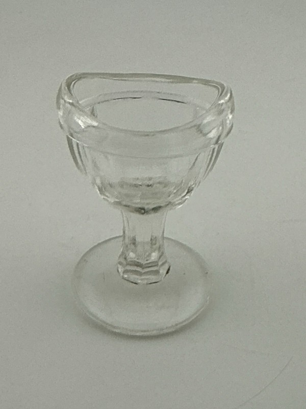 Vintage Anchor Hocking Glass Eye Wash Cup Clear Pressed Glass “G” Mark
