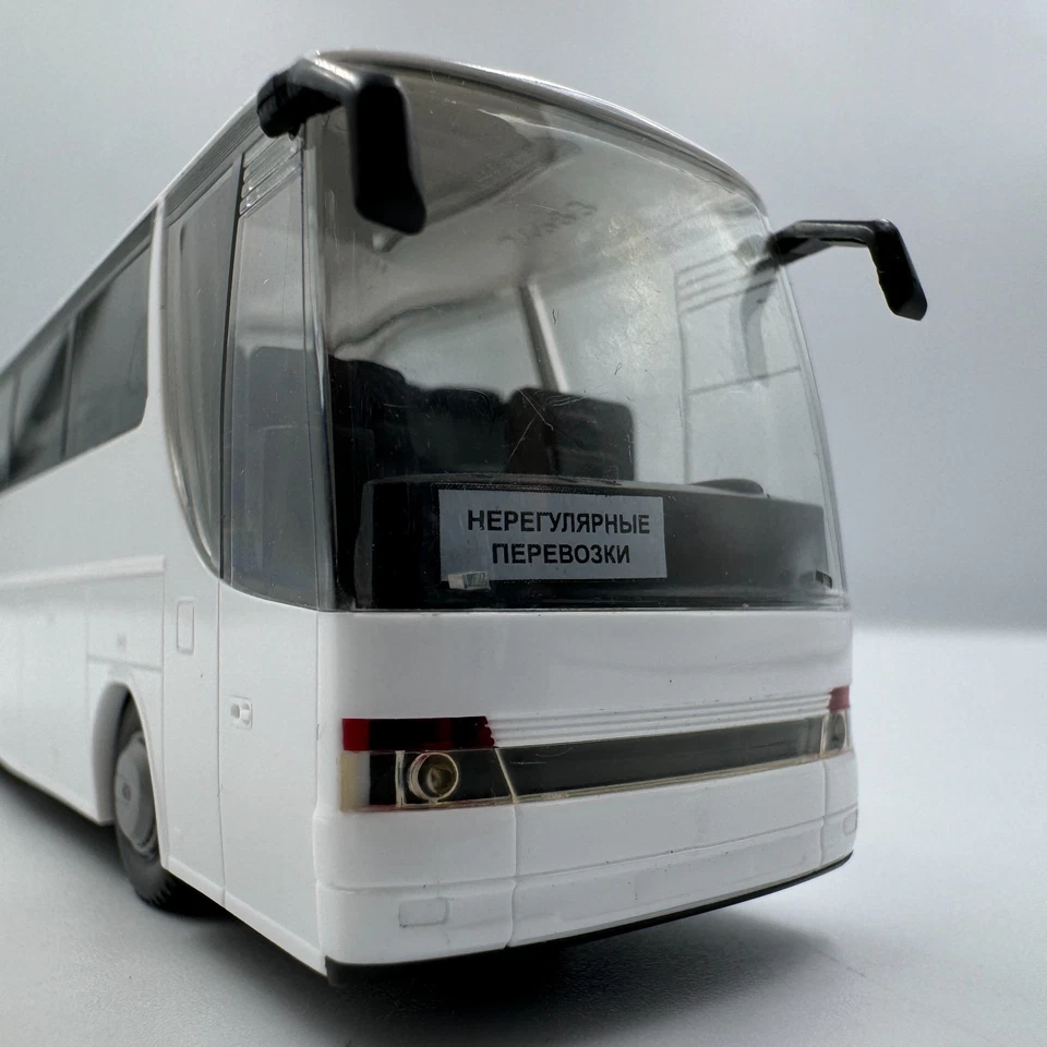 UkrAuto Kässbohrer Setra S315 Bus (White “Irregular Transport”) scale 1/87 (H0) - Image 2 of 4