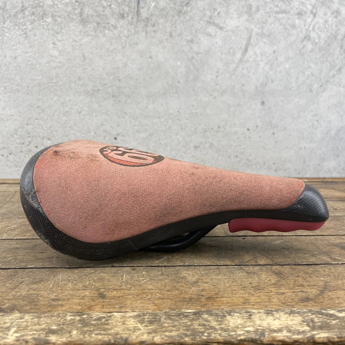 Selle BMX Redline Old School - Noire - Racing - Années 1990/2000 - Usage Collection