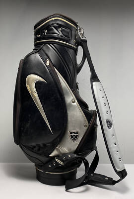 teo　NIKE GOLF スタンドバッグ 黒 teo NIKE GOLF スタンドバッグ 黒 Amazon.co.jp: Nike ゴルフ