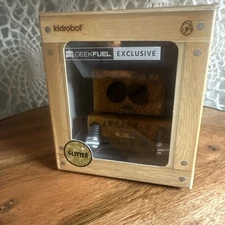 South Park x Kidrobot AWESOM-O Figure Glitter Version Geek Fuel Exclusive - New